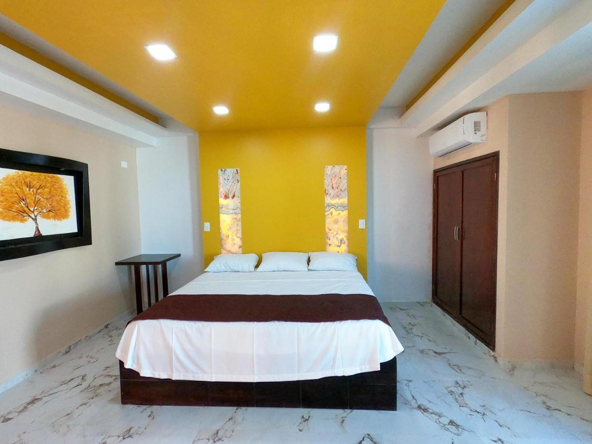 Framfor Inn Chetumal Exterior photo