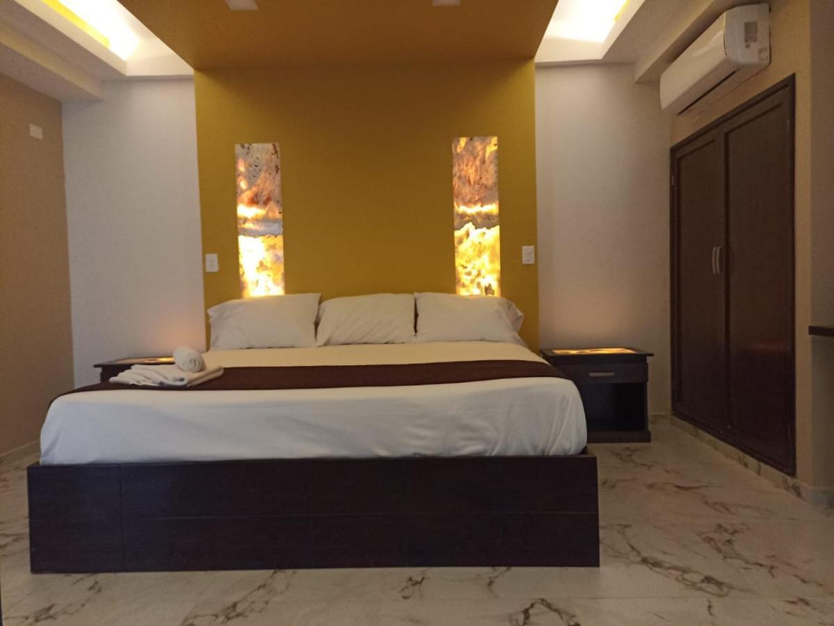 Framfor Inn Chetumal Exterior photo