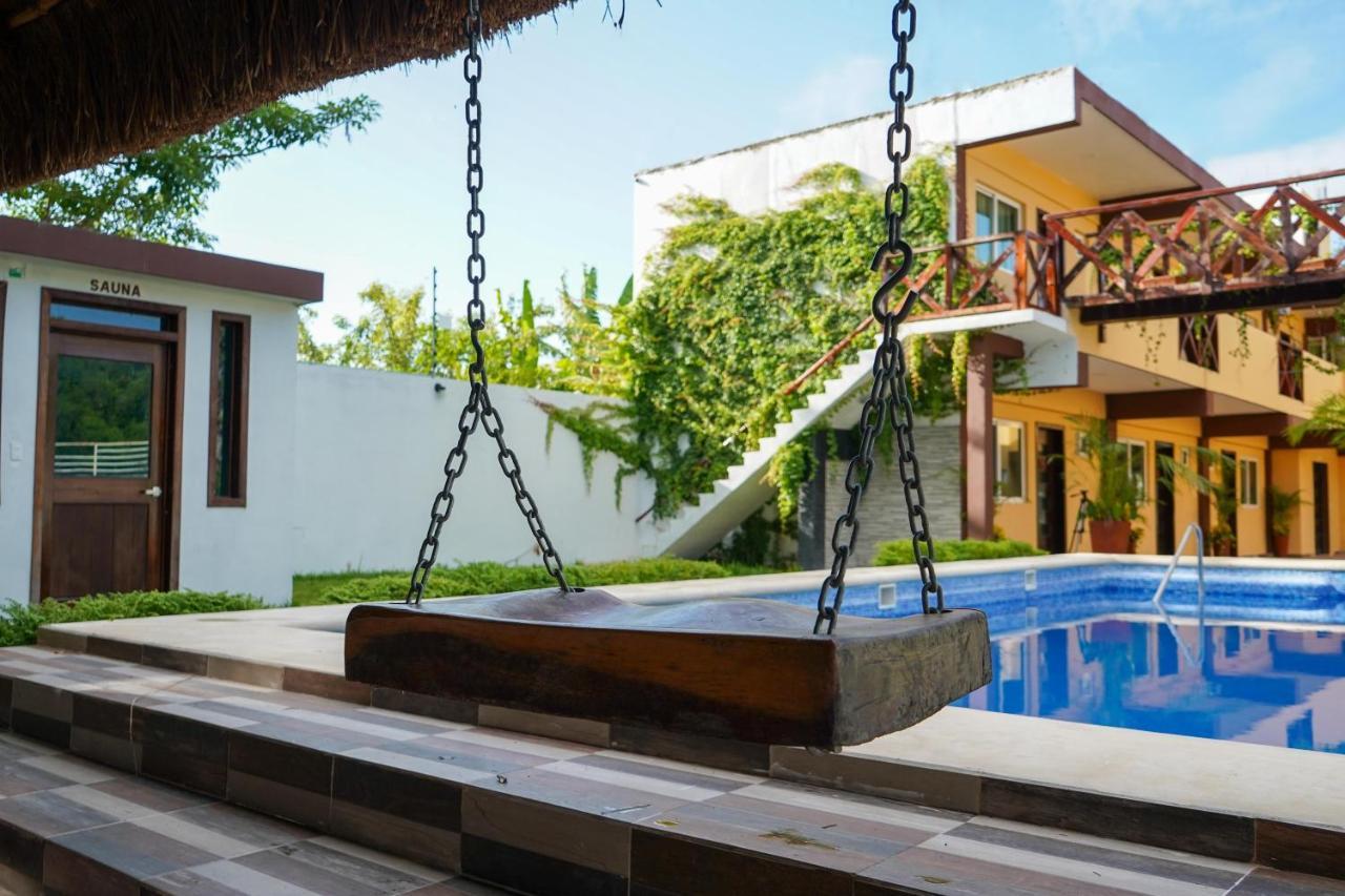 Framfor Inn Chetumal Exterior photo